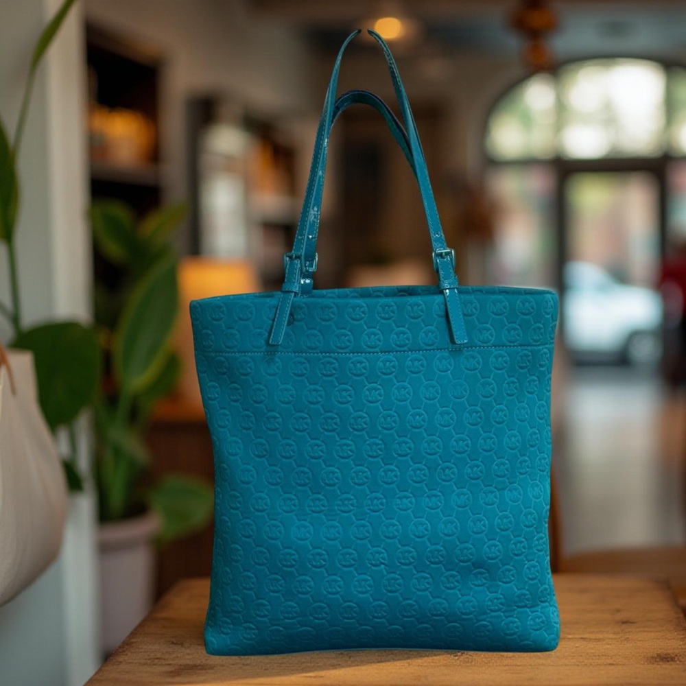Michael Kors Neoprene Leather Trim Teal Tote Bag! - Picture 3 of 10
